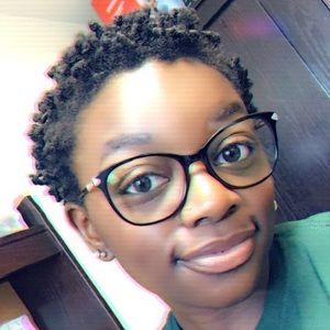 Meet your Posher, Daria